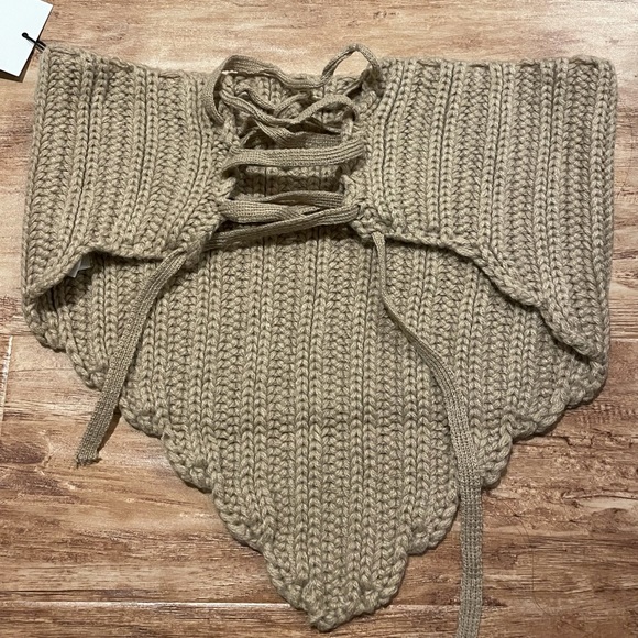 Strapless Crochet Top - Picture 3 of 4